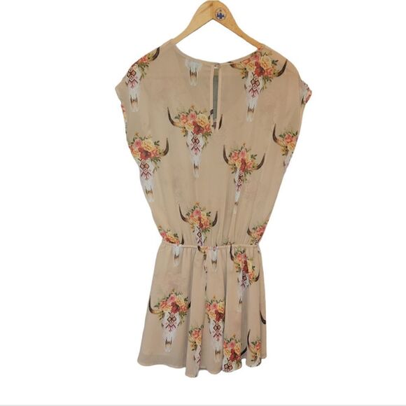 Show Me Your MuMu Rowdy Romper Peach Desert Rose Bull Head S - Picture 6 of 14